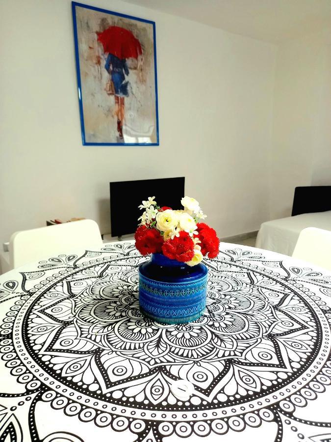 Ombrellorosso Apartment Каляри Екстериор снимка
