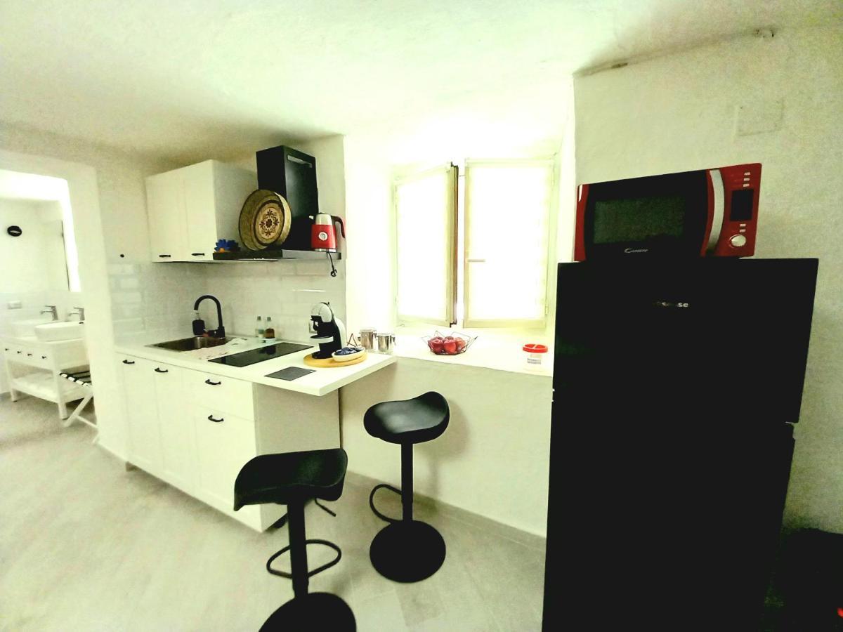 Ombrellorosso Apartment Каляри Екстериор снимка
